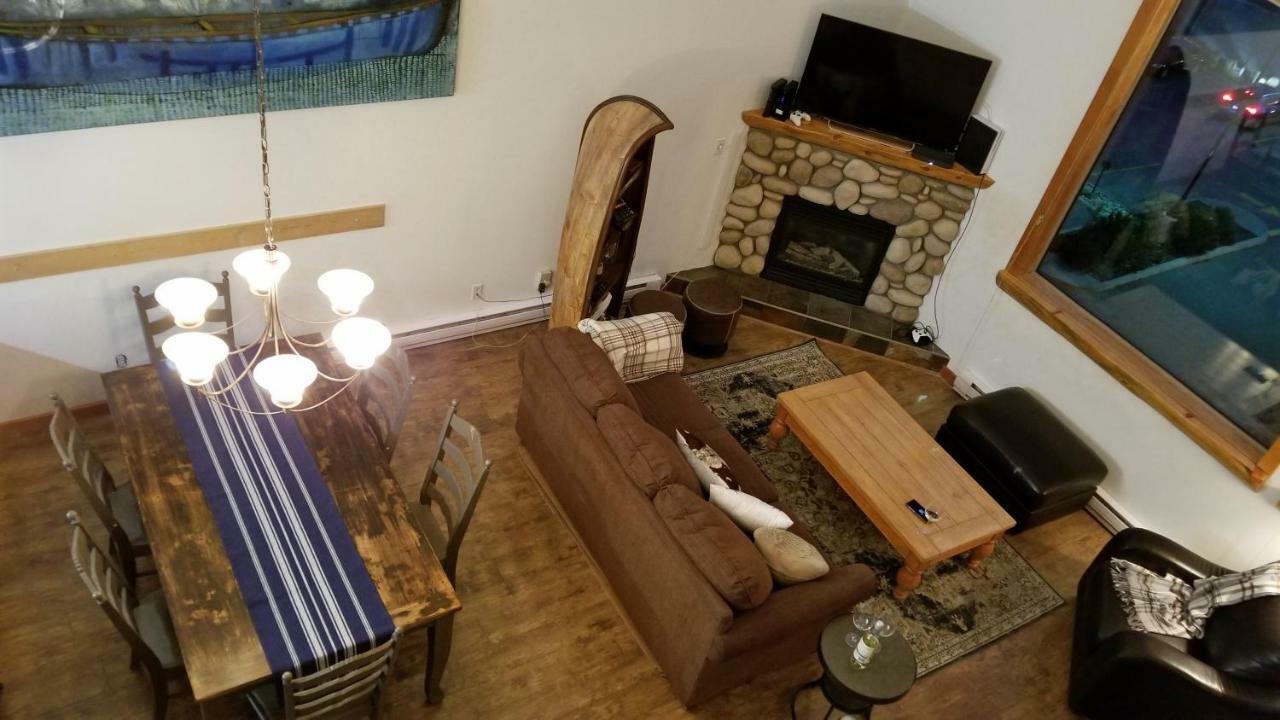 Downtown Loft, Mountain Views, Fireplace, Couple'S Retreat, Walker'S Paradise Canmore Exterior foto
