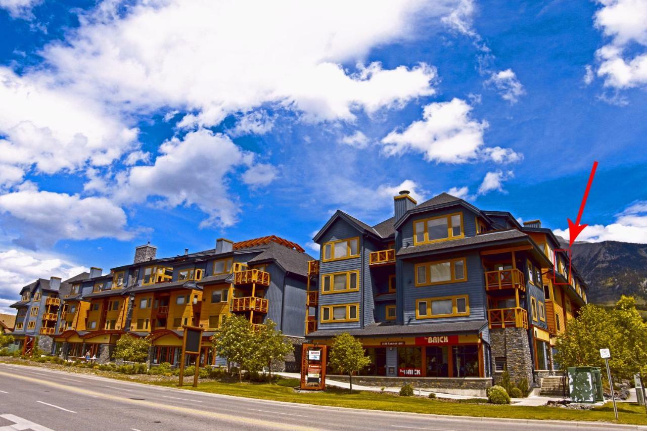 Downtown Loft, Mountain Views, Fireplace, Couple'S Retreat, Walker'S Paradise Canmore Exterior foto